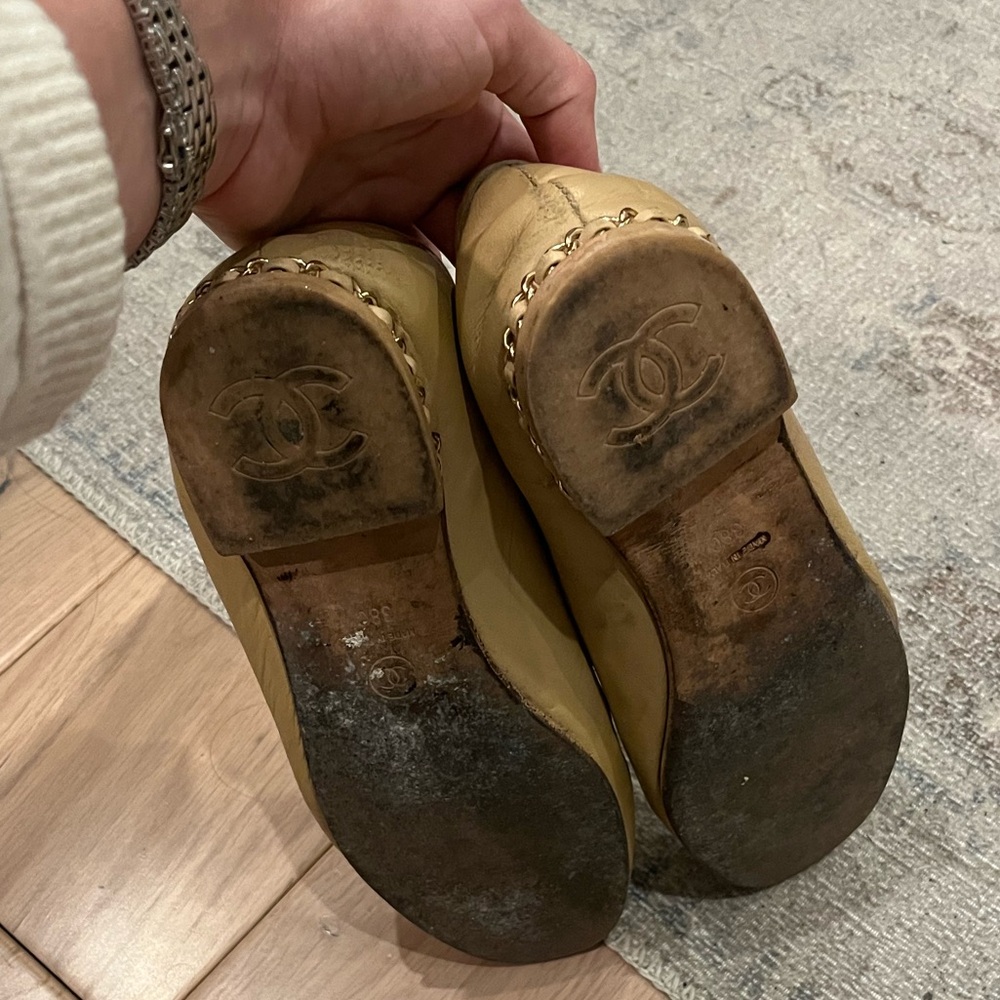 CHANEL Beige Loafers - Picture 7 of 11